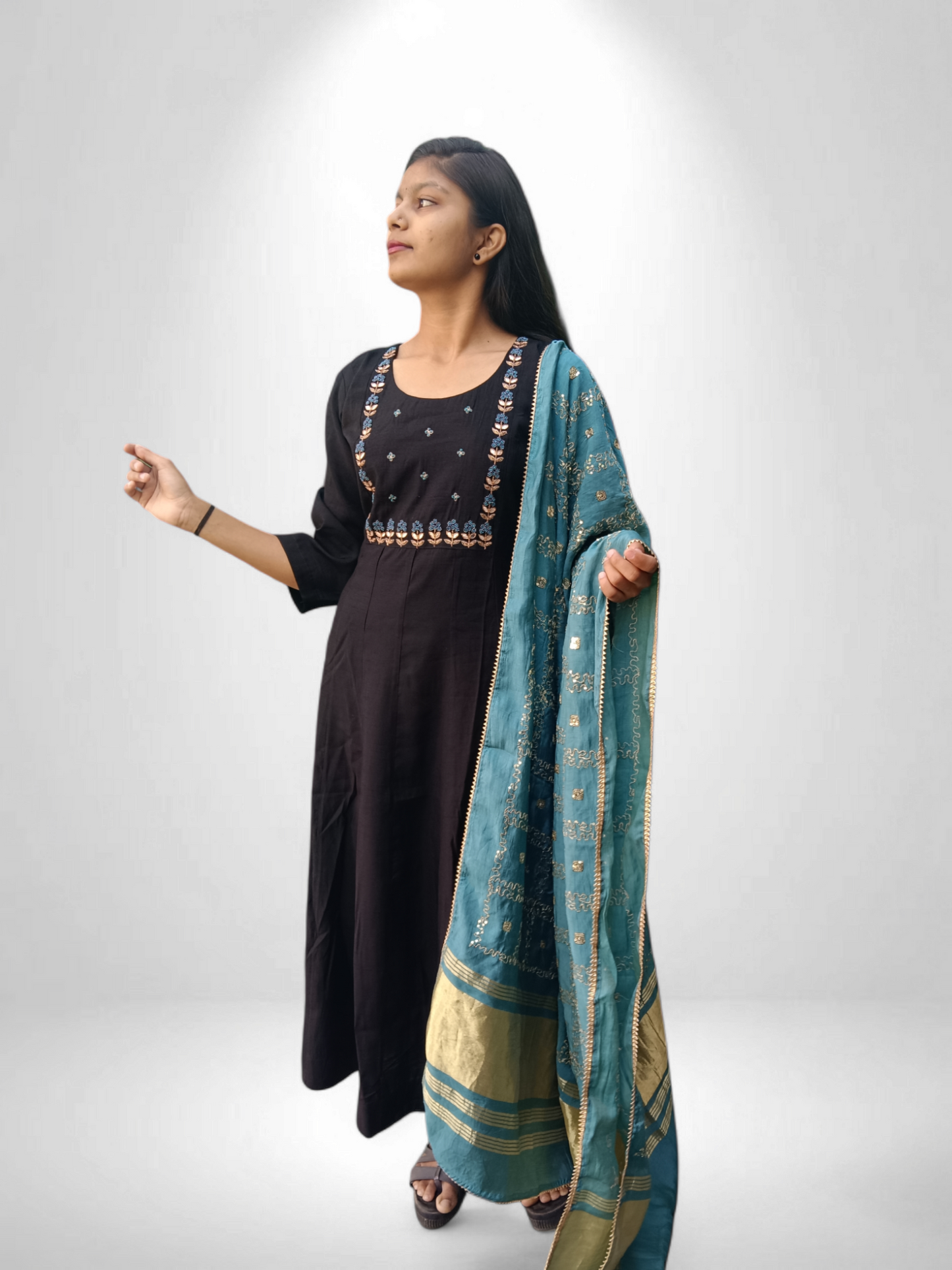 Stylish Kurti pant set with designer dupatta, perfect for elegant occasions and casual outings.