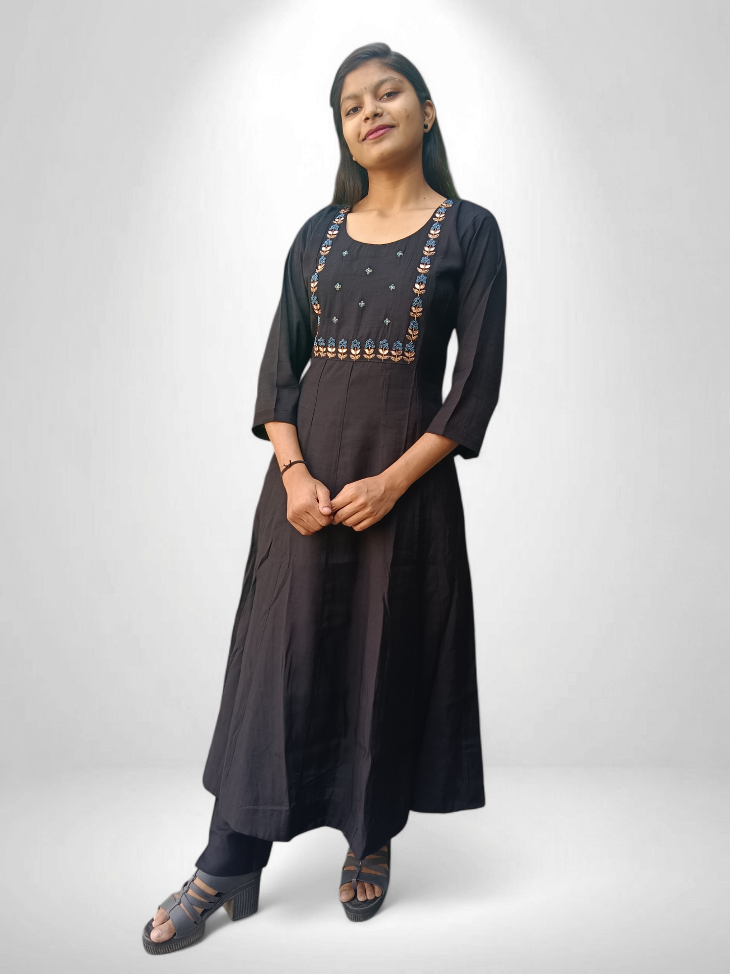 Stylish Kurti pant set with designer dupatta, perfect for any occasion, showcasing elegance and comfort.
