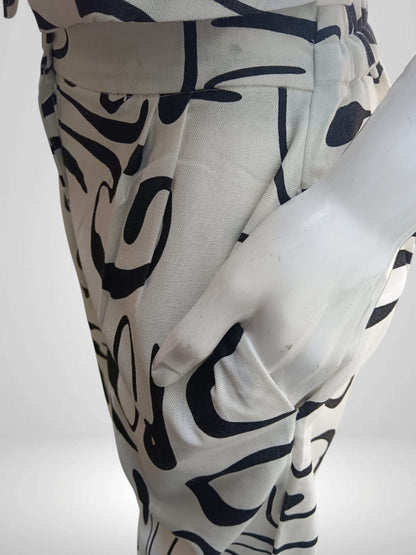 Sleeveless Button-Up Crop Top & bottom with Abstract Black visual