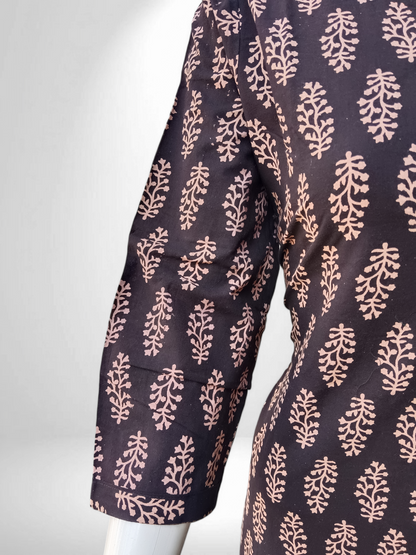 Olive cotton kurti with leaf like prints