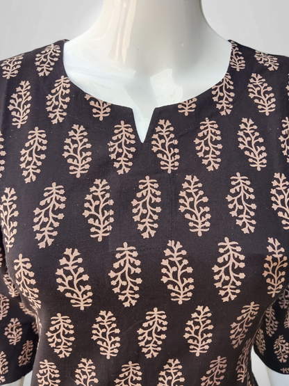 Olive cotton kurti with leaf like prints